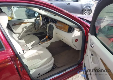 2004 Jaguar X-Type 3.0 z USA, uszkodzony, nr VIN SAJEA51C34WD92035